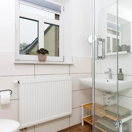 Zur Traube Hotel *